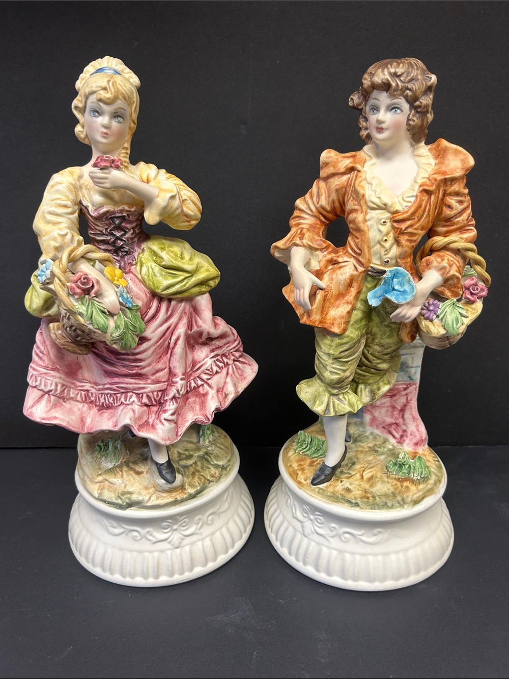Vintage 15.5” Pair of Capodimonte hand painted porcelain Baroque style couple